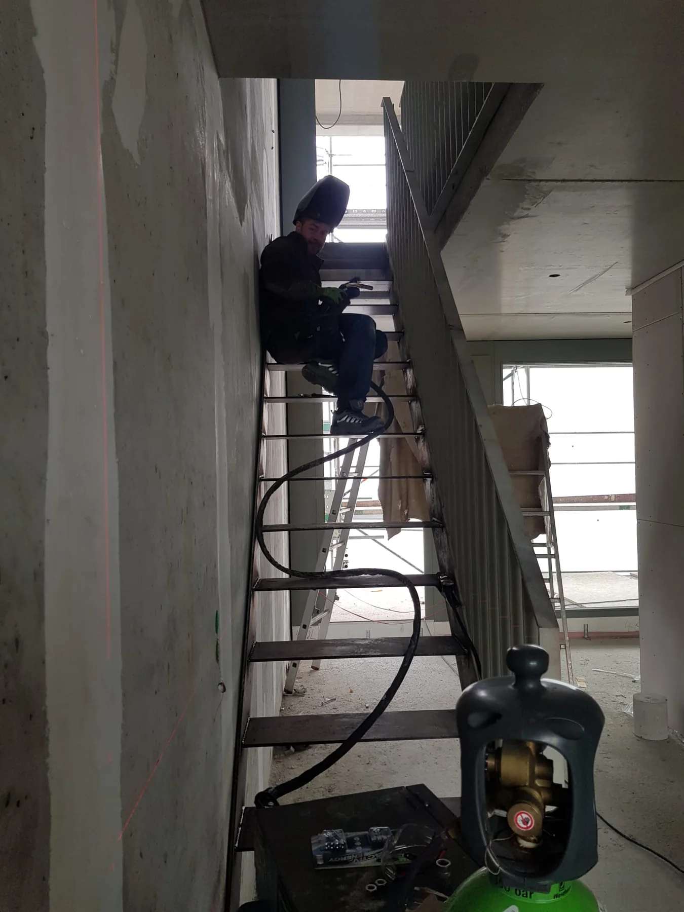 Treppenmontage im Gebäude